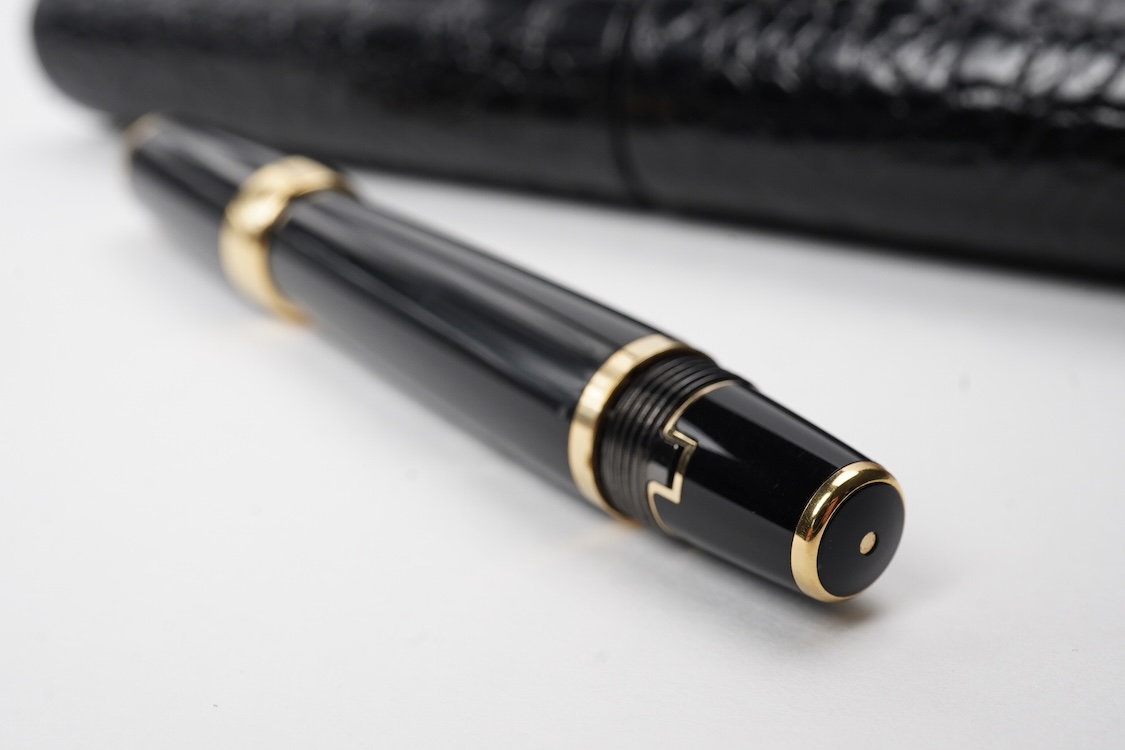 Montblanc Bohème retractible fountain pen, in Montblanc case